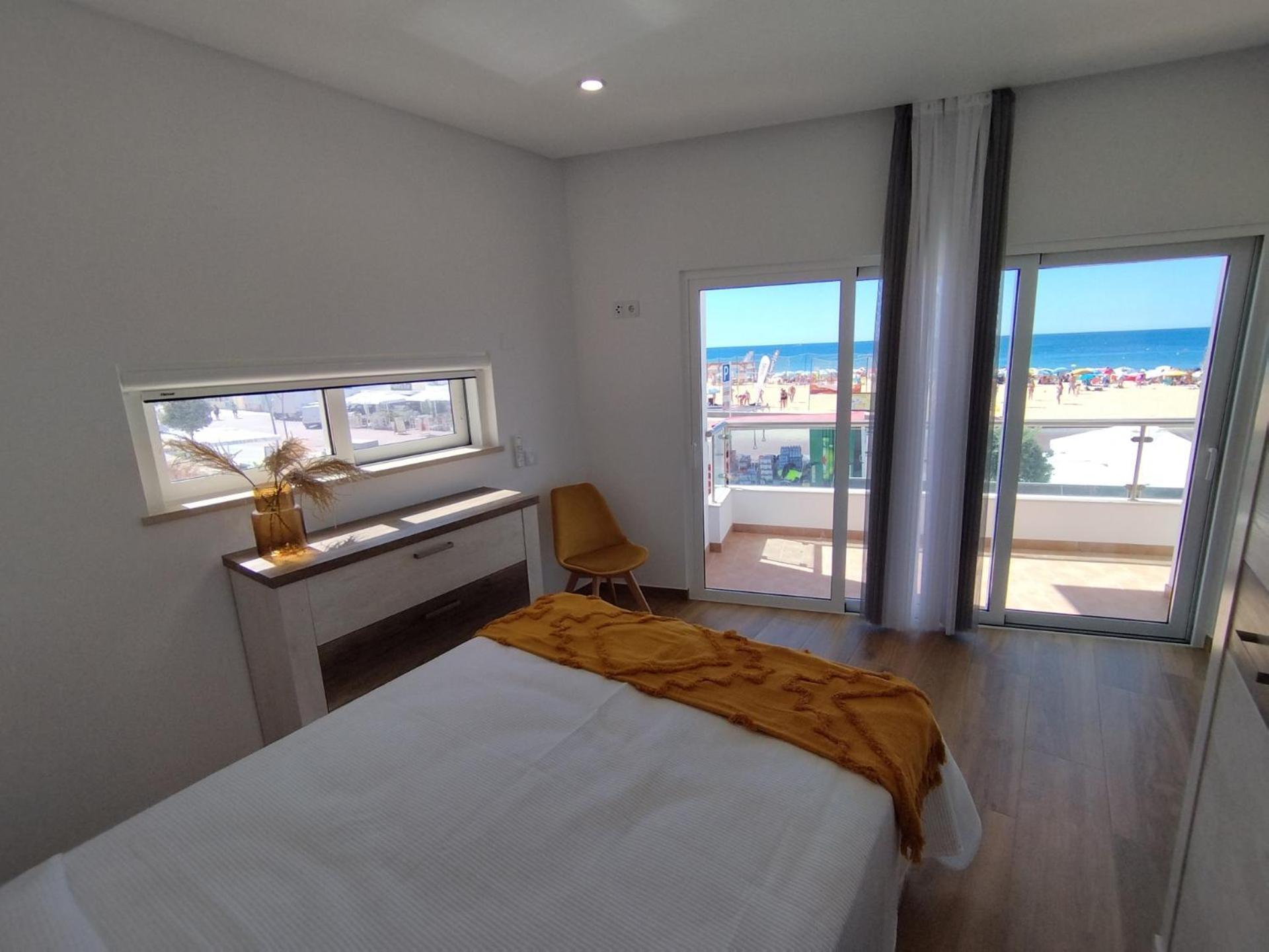 T2 - Praia Pescadores Frente Mar - Casas & Papeis Армасан-де-Пера Екстер'єр фото